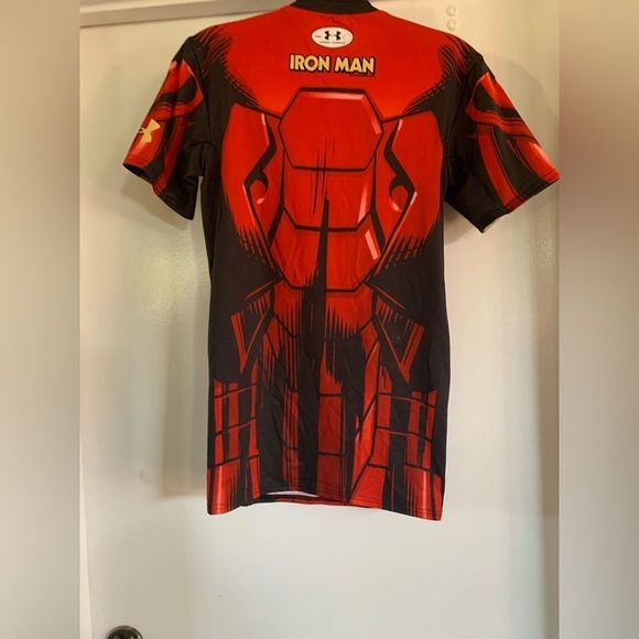 Under Armor Kids Iron Man Shirt Red Compression Heat Gear Allover Print Size M - Picture 4 of 6